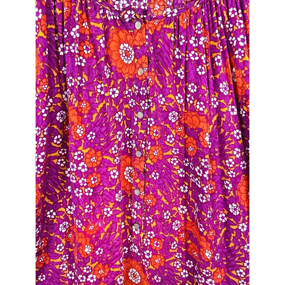 N/A vibrant floral